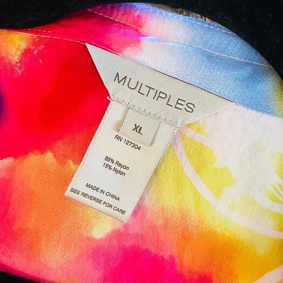 MULTIPLES Bright Colored Lightweight Floral Button Front Blouse Pink Blue XL - Picture 8 of 10